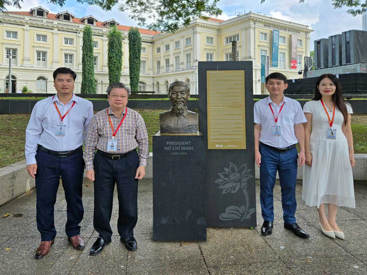 Đoàn cán bộ Trường Đại học Hồng Đức thăm và làm việc tại singapore: Mở rộng hợp tác quốc tế